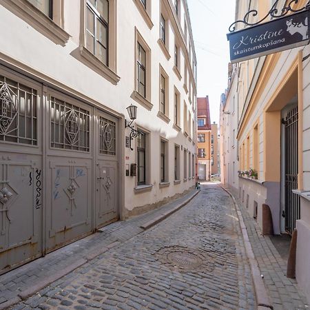 Spacious 1-Bedroom Apartment In The Heart Of Old Town 리가 외부 사진