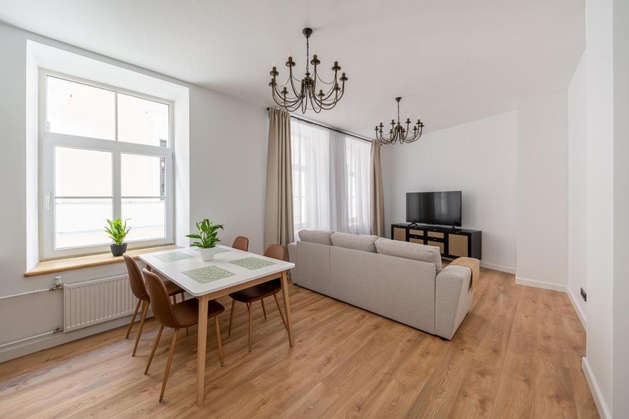 Spacious 1-Bedroom Apartment In The Heart Of Old Town 리가 외부 사진