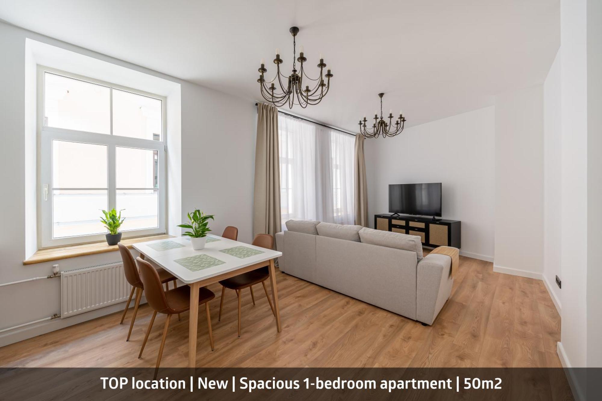 Spacious 1-Bedroom Apartment In The Heart Of Old Town 리가 외부 사진